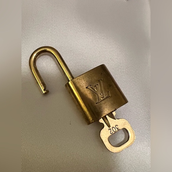 Louis Vuitton Gold (Brass) Padlock with Key #302 - Picture 4 of 8